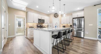 Casa de Vista-Grand Junction Stay with Stunning Mountain Views