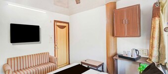 Hotel O Maninagar East