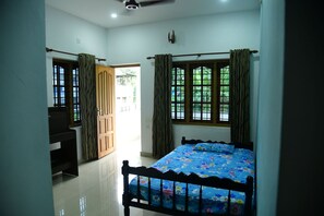 4 bedrooms, wheelchair access