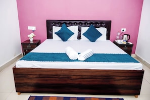 Deluxe Double Room | Free WiFi