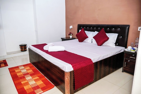 Deluxe Double Room | Free WiFi