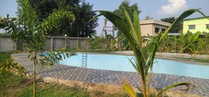 Outdoor pool - Vrundavan Village Resort and Home Stay (Garudeshwar)
