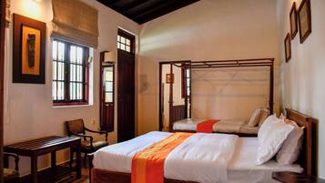 3 chambres, accĂšs Internet, draps fournis