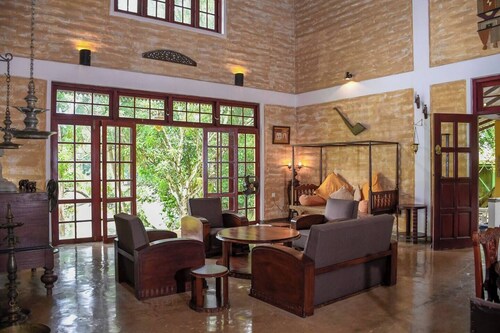 Lakeview Villa by Travel Fantasy – Pure Serenity