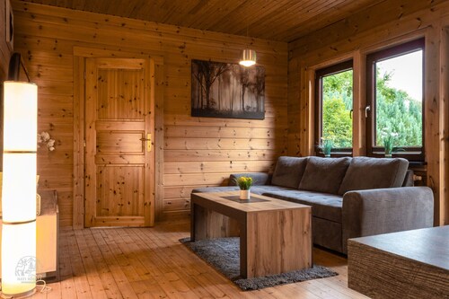 Log Cabin 'Eifel' with Private Garden and Wi-Fi