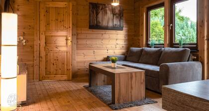 Log Cabin 'Eifel' with Private Garden and Wi-Fi