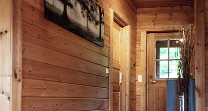 Log Cabin 'Eifel' with Private Garden and Wi-Fi