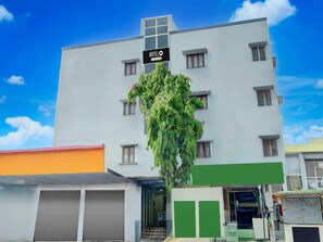House | Bahagian luar