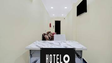 House | Meja sambut tetamu