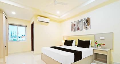 Hotel Sanath Nagar Near Railway Station