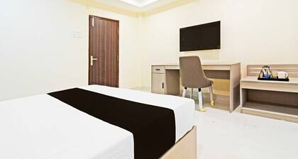 Hotel Sanath Nagar Near Railway Station