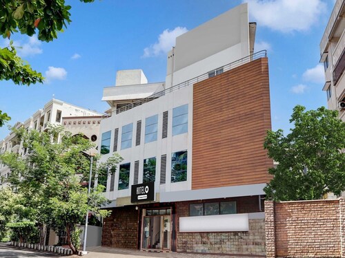 Hotel O Jagadamba Junction