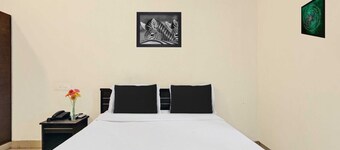Hotel O Jagadamba Junction