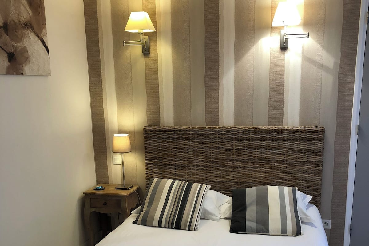 Double Room | Free WiFi