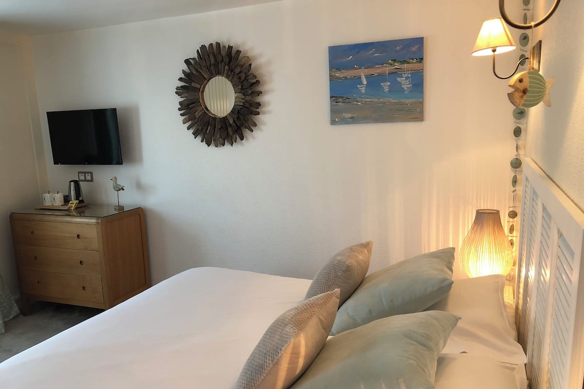 Superior Double Room | Free WiFi