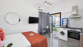 1 dormitorio, tabla de planchar con plancha, wifi gratis y ropa de cama