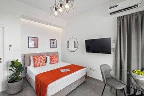 1 chambre, fer et planche Ă repasser, Wi-Fi gratuit, draps fournis