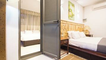 4 chambres, fer et planche à repasser, Wi-Fi, draps fournis