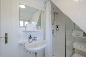 ヘアドライヤー、石鹸