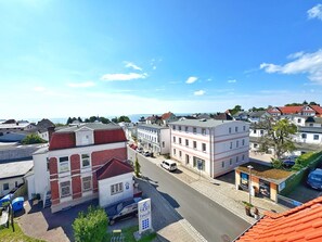 Parkplätze auf dem Gelände