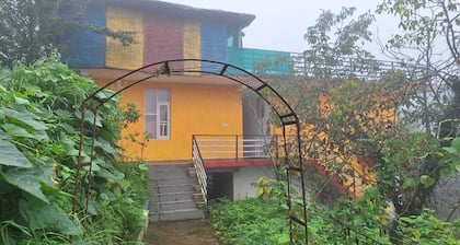 Aangan Homestay and Cafe