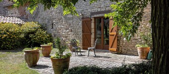 Mas Combefa, a haven of serenity between history and nature.