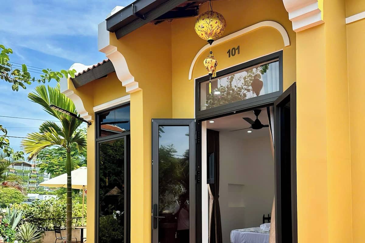 Deluxe Villa, Garden View | Terrace/patio