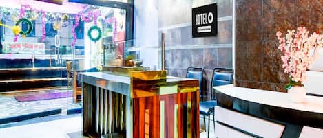 House | Reception