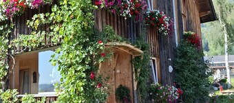 Room 'Alpenfrieden' with Mountain View, Shared Garden and Wi-Fi