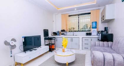 A Stylish One-Bedroom Retreat.
Fully furnished studio apartment.