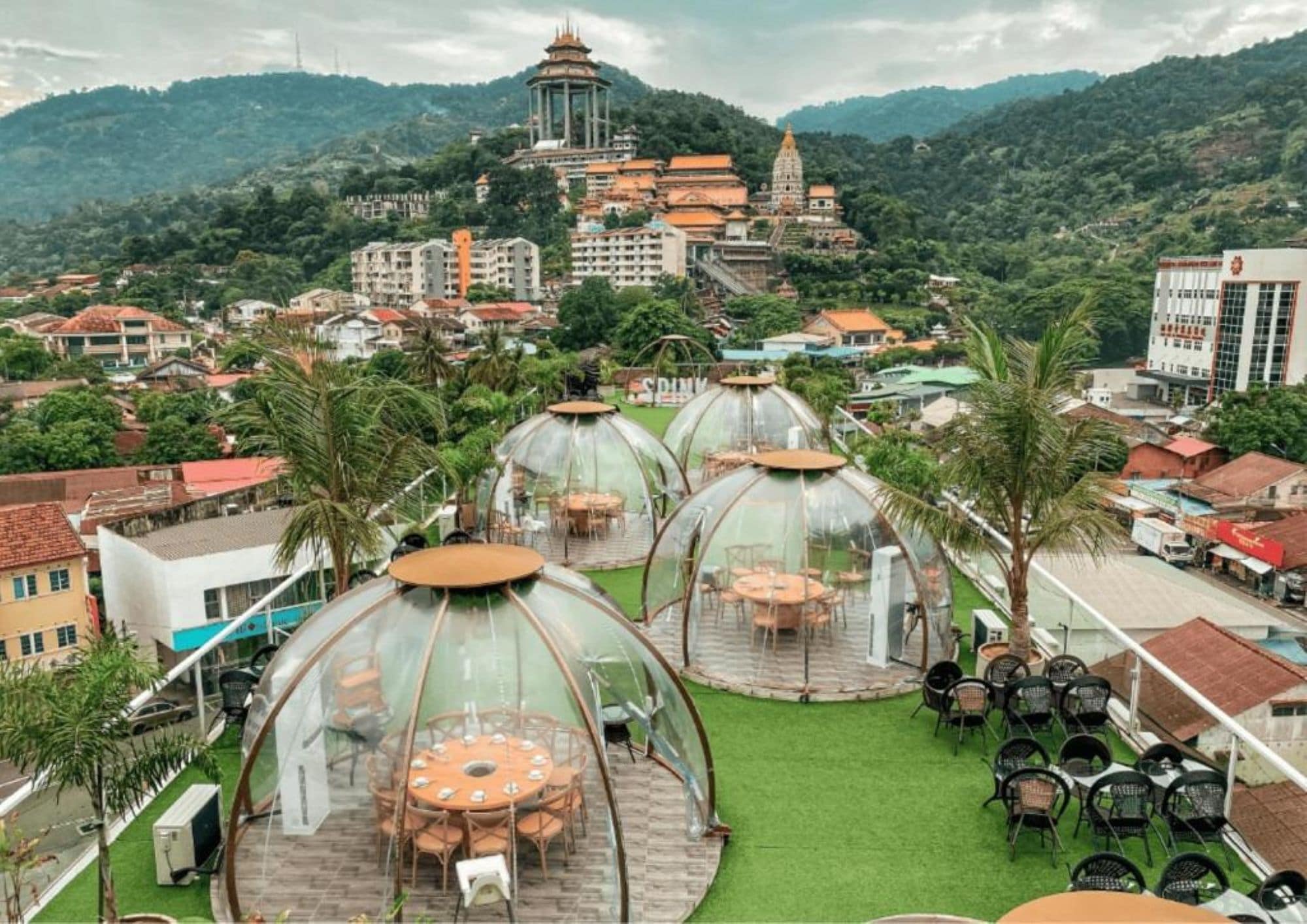 Fassade der Unterkunft – Abend/Nacht