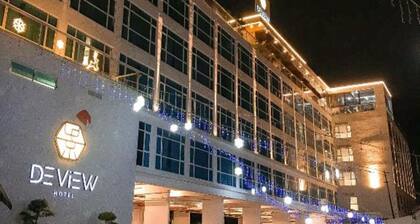 Kingston 13 @ Penang Hill