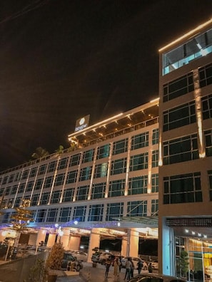 Front of property - evening/night