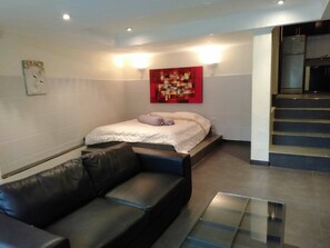 Interior - Spacious 65sqm Luxury loft studio type Apartment 101B (Muang Pattaya)