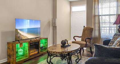 Huntsville Mid-City Serenity Oasis - Private Apartment in Gated Community