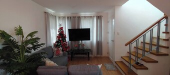 Avida 3-Bedroom Vacation House with Pool