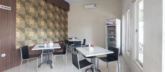 Hotel O Makassar near Pantai Losari formerly Hotel Astra Novilia