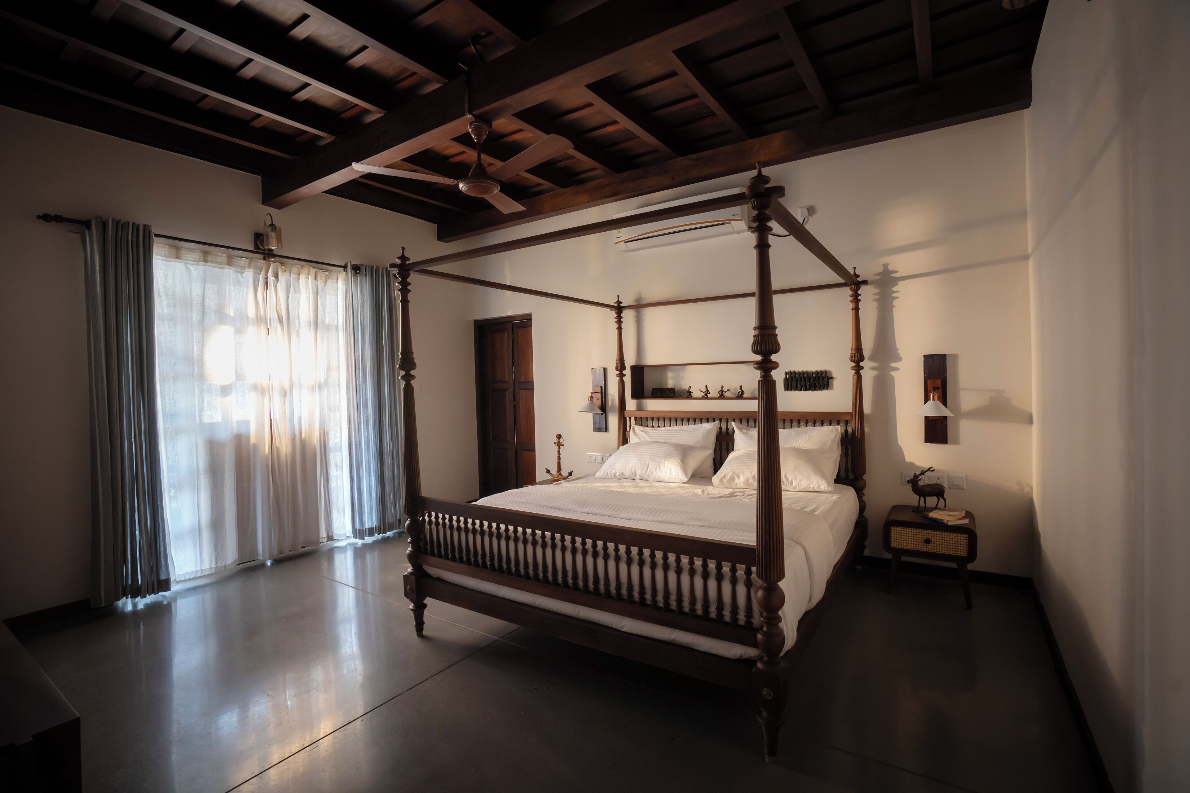 4 chambres, fer et planche à repasser, Wi-Fi gratuit, draps fournis