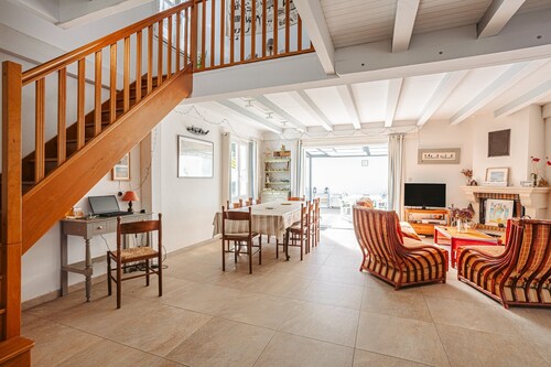 Villa 'Les Oyats', 100m from the Beach, Very Quiet, 5 Bedrooms, Sleeps 11