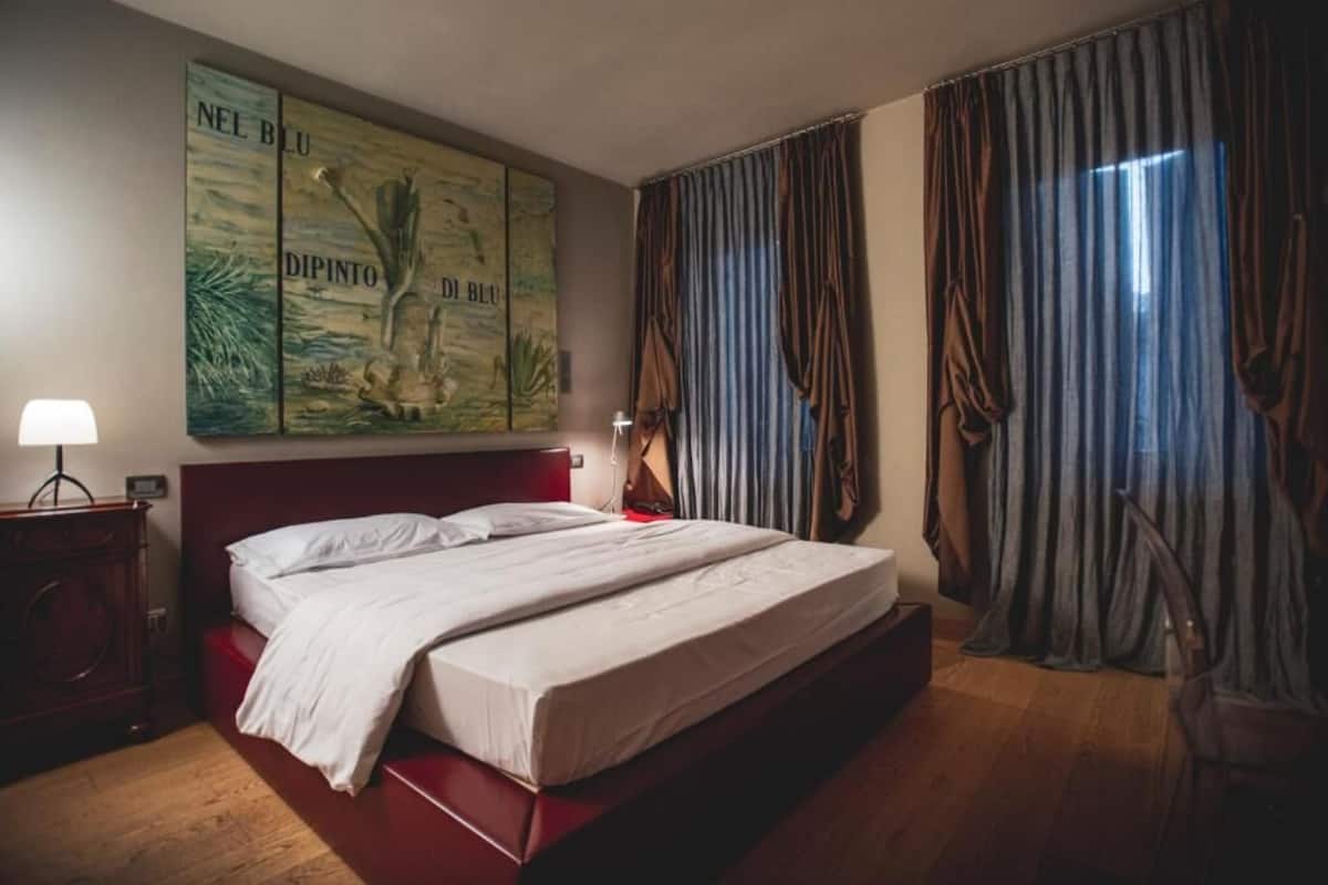Standard Double Room, City View | In-room safe, desk, laptop workspace, blackout curtains