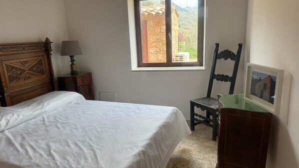 1 غرفة نوم وواي فاي وملاءات أسرّة