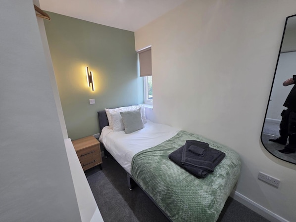 3 bedrooms, free WiFi, bed sheets