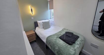 Heath Rise Retreat in Leeds