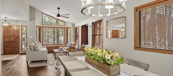 2 Living Rooms + Fires | Quick Drive Downtown