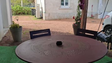 Buiten dineren