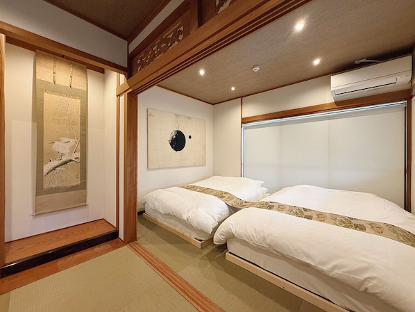 Casa | Tabla de planchar con plancha