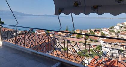 Apartment 'Menidi Sea View' with Sea View, Wi-Fi and Air Conditioning