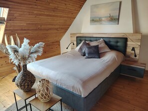 3 chambres, fer et planche Ă repasser, Wi-Fi, draps fournis