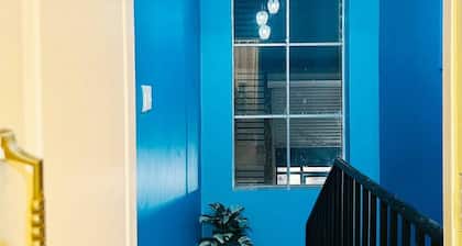 Reev's Homestay, Luxury 2 Bedroom Apartment