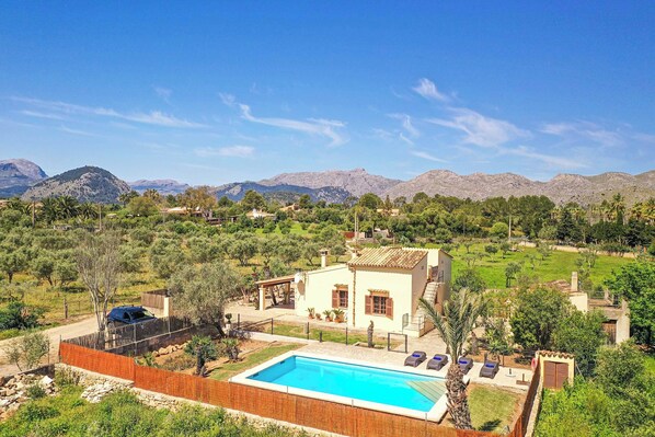 Villa (2 Bedrooms) | Exterior